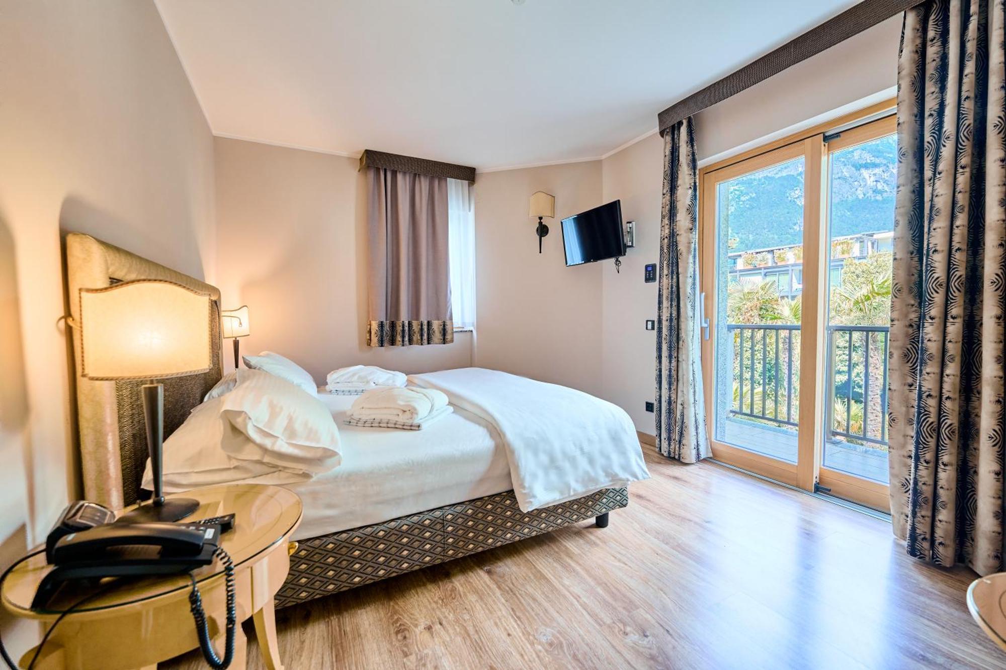 Parc Flora S Hotel 4*