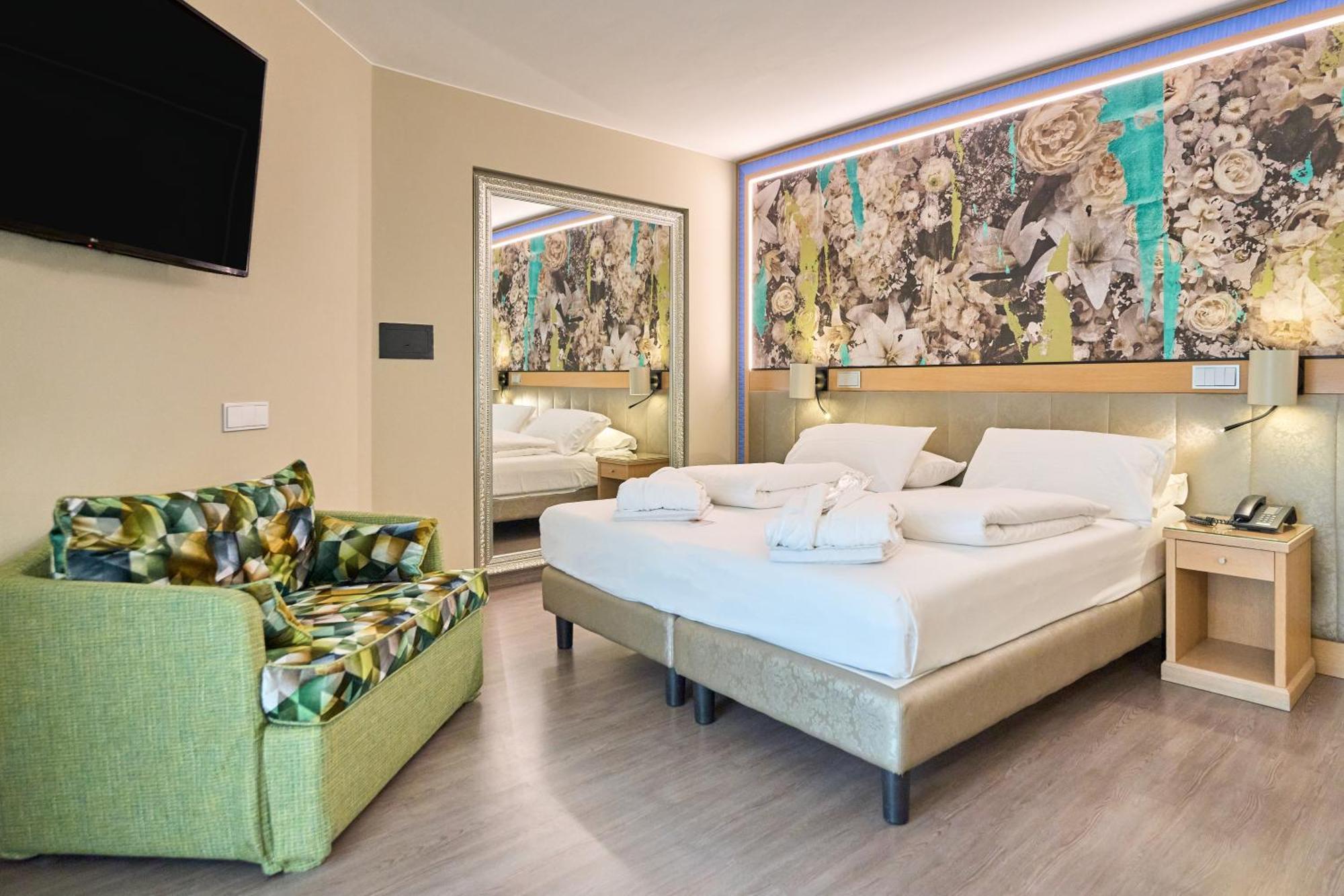 Hotel Parc Flora S 4*